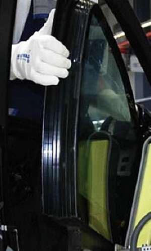 Conserto de vidros blindados automotivos Conserto de vidros blindados automotivos